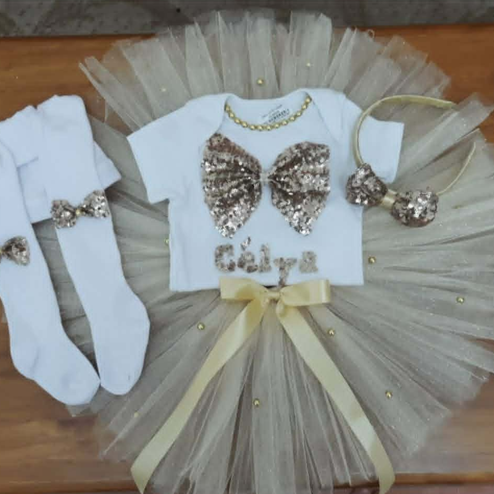tenu fete enfant